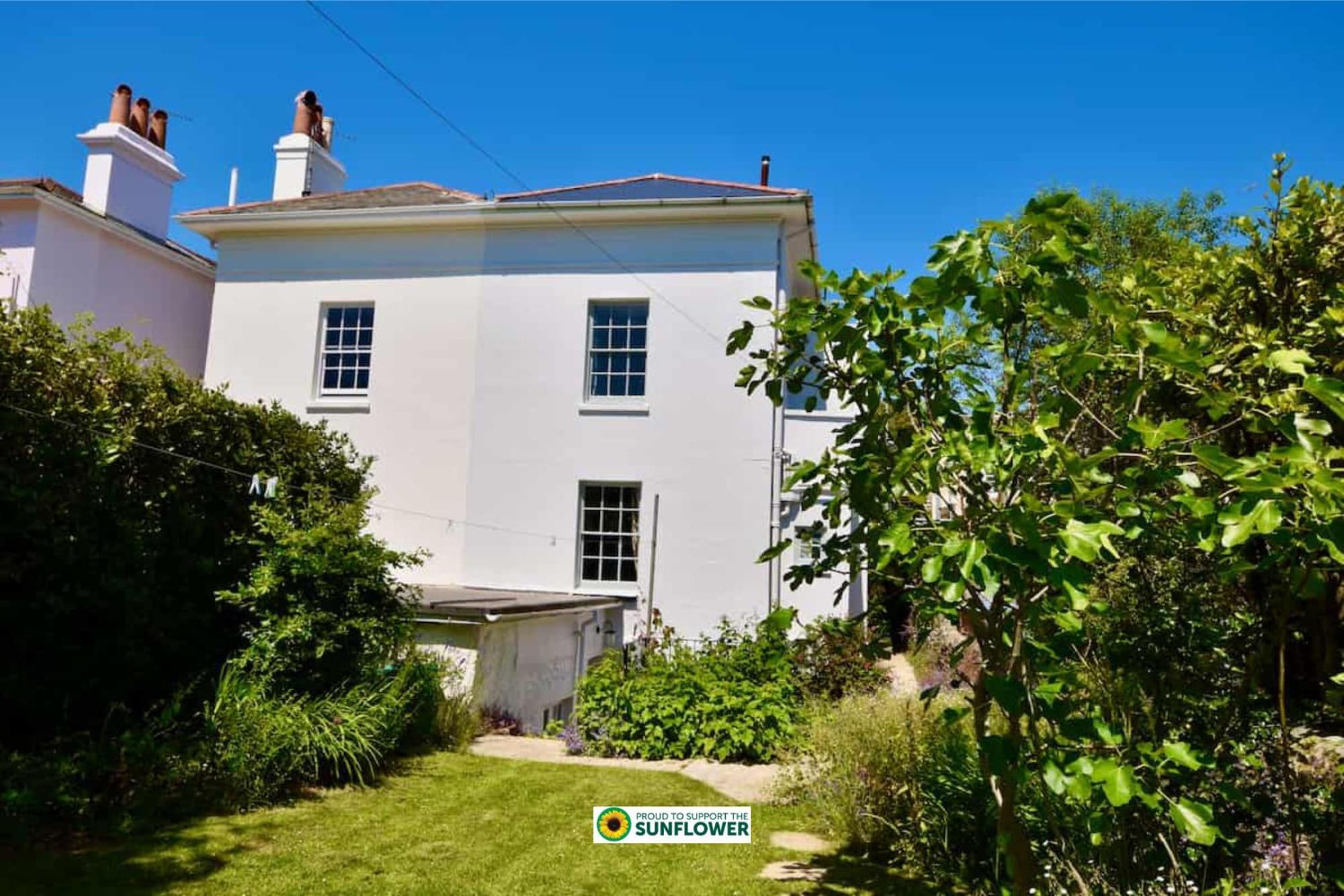 Arden Villa, Sleeps 8, Moments From The Golden Sandy Beach Of Ryde Райд Экстерьер фото